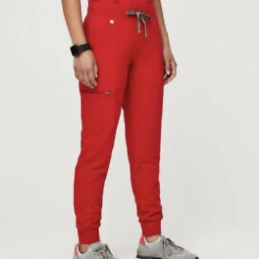 Figs pop red Zamora jogger scrub pants